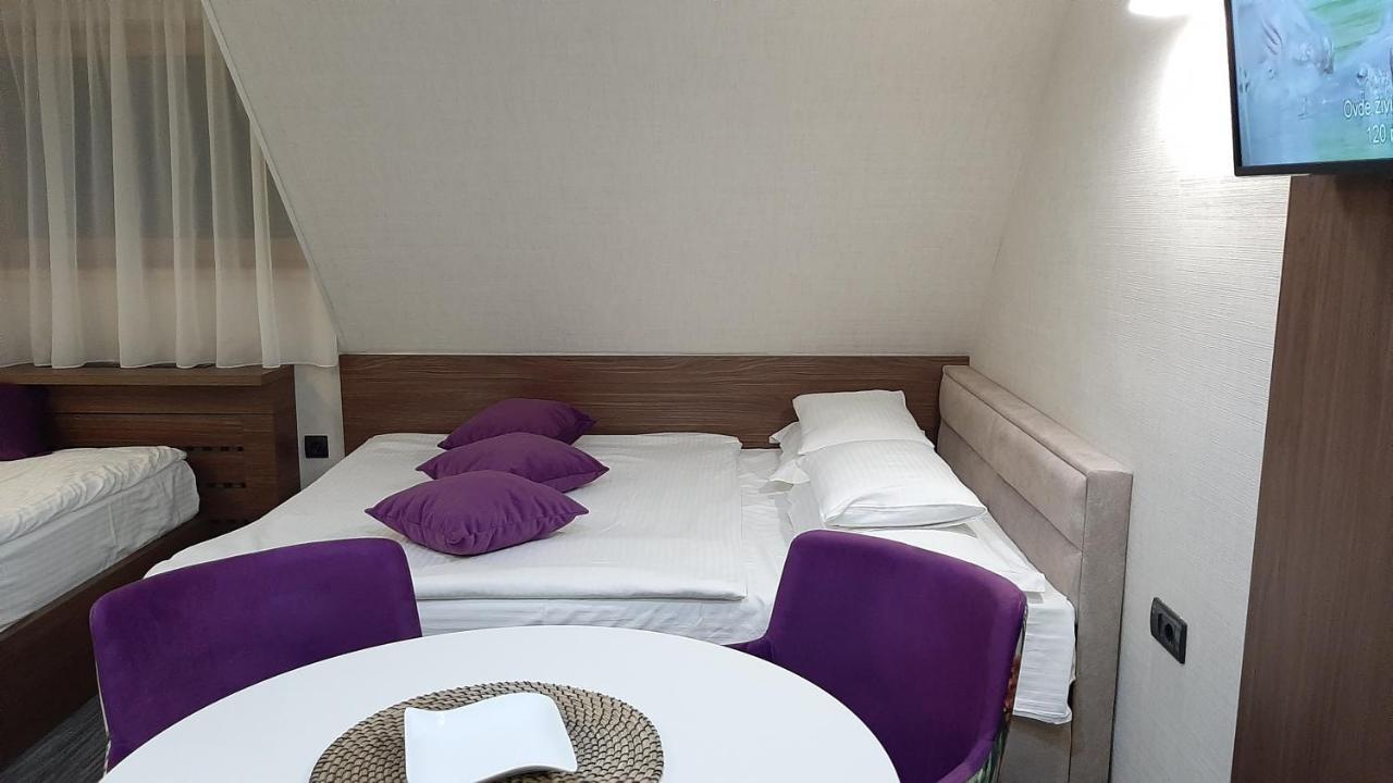 Select Lux Angella-Konaci Apartment โคเปานิก ภายนอก รูปภาพ