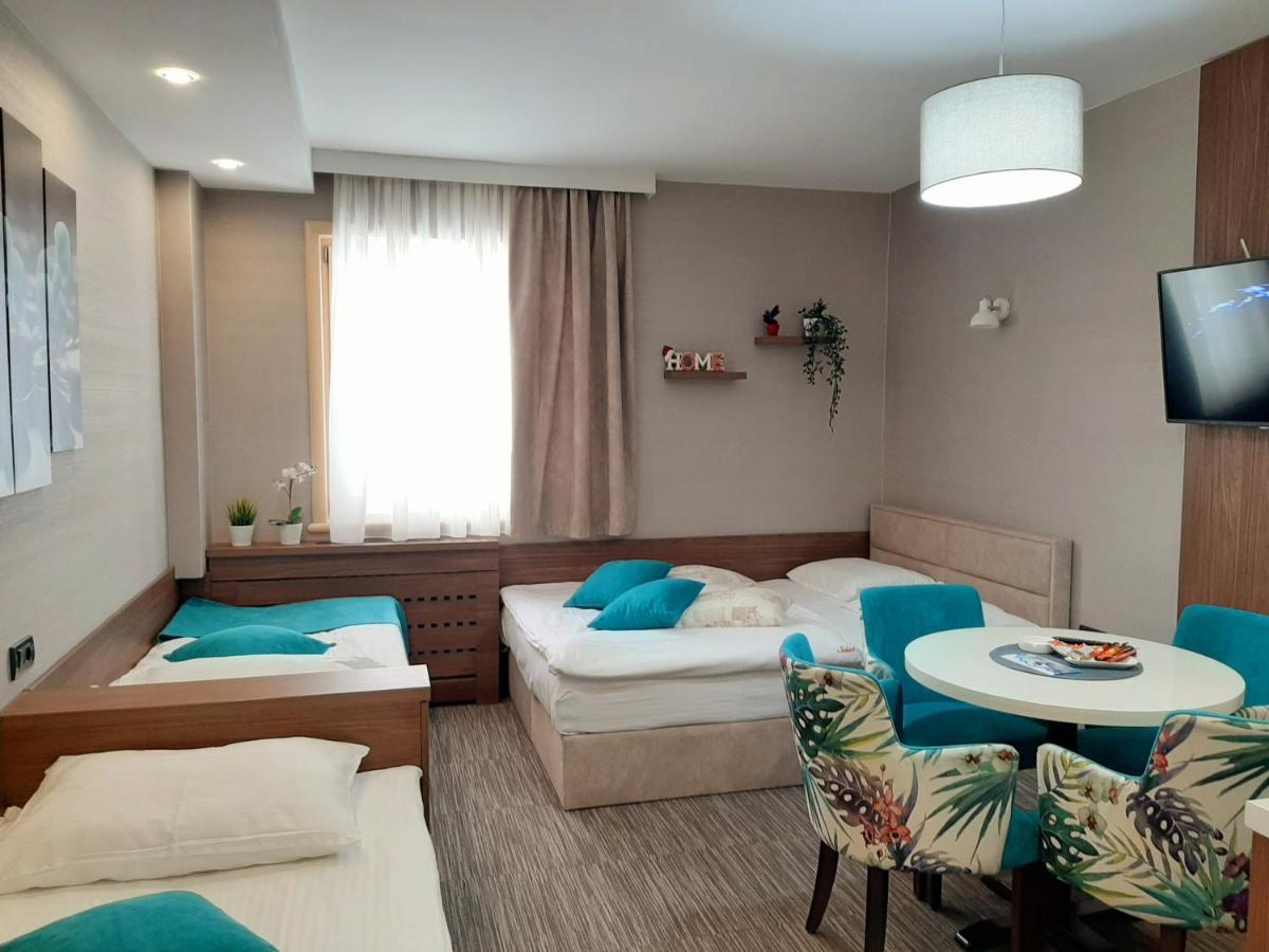 Select Lux Angella-Konaci Apartment โคเปานิก ภายนอก รูปภาพ