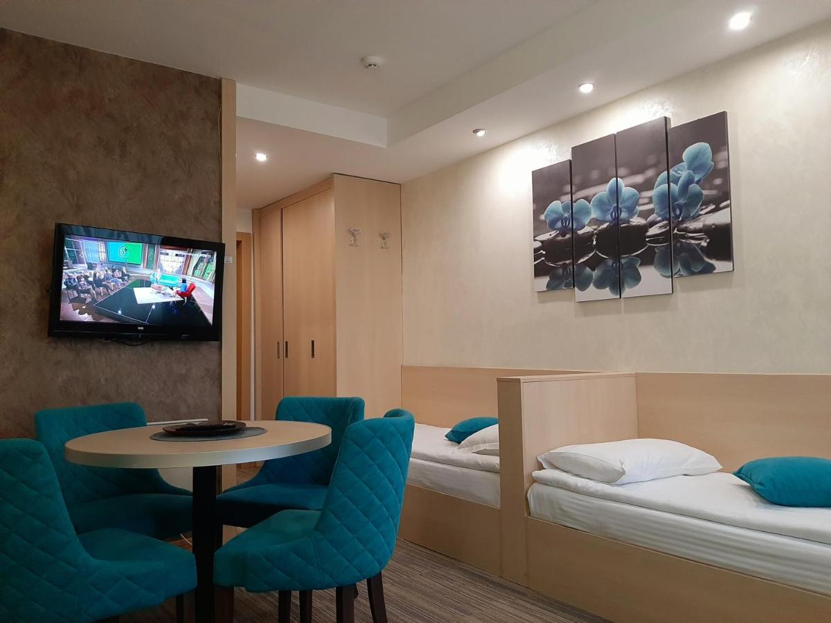 Select Lux Angella-Konaci Apartment โคเปานิก ภายนอก รูปภาพ