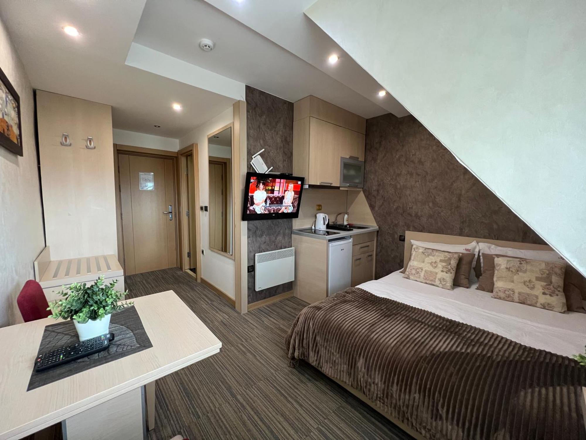 Select Lux Angella-Konaci Apartment โคเปานิก ภายนอก รูปภาพ