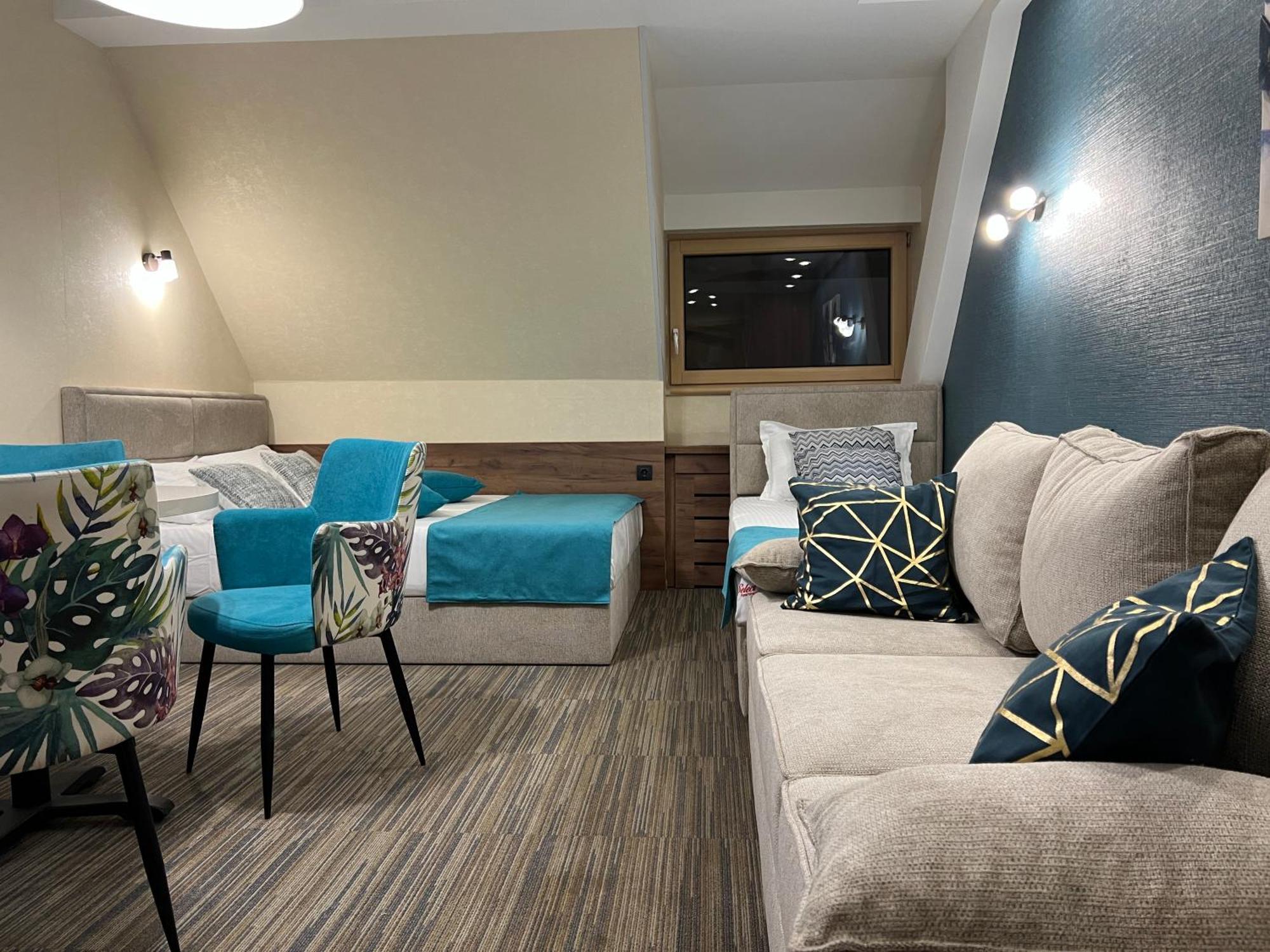 Select Lux Angella-Konaci Apartment โคเปานิก ภายนอก รูปภาพ